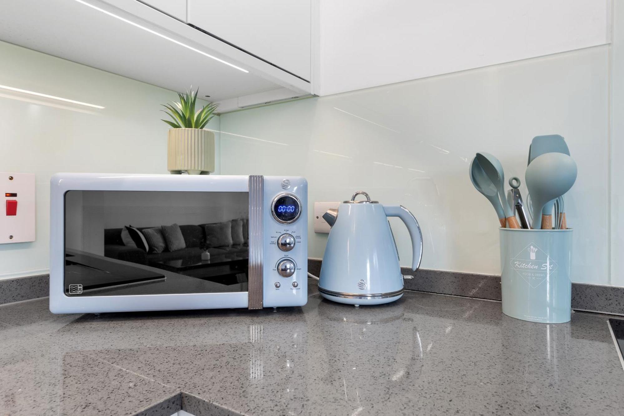 Luxury 4 Bedroom Flat With Stunning Shard View From Terrace In Central London! Next To Station, Sleeps 9 Esterno foto