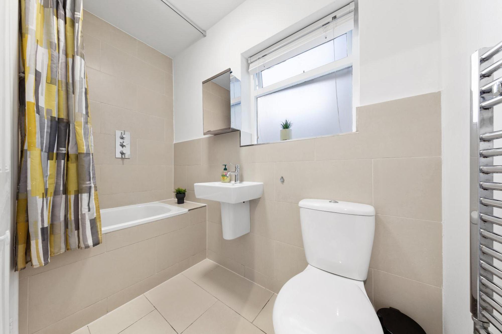 Luxury 4 Bedroom Flat With Stunning Shard View From Terrace In Central London! Next To Station, Sleeps 9 Esterno foto